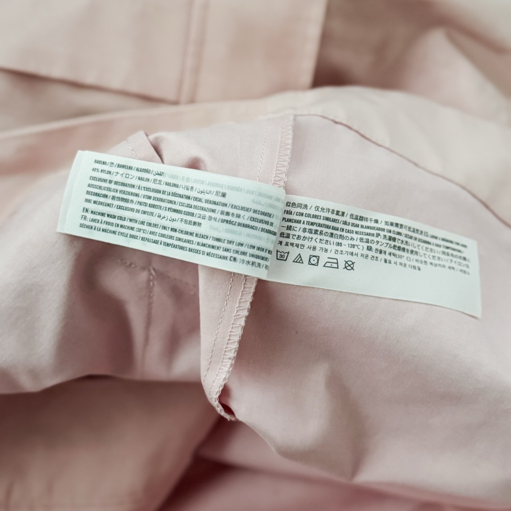 Abercrombie & Fitch Classic Rain Jacket in Blush Pink - Picture 11 of 12